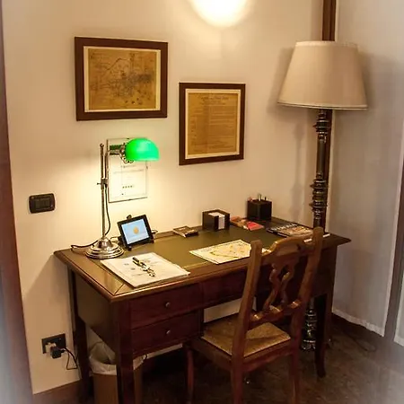 La Tana Apartment *